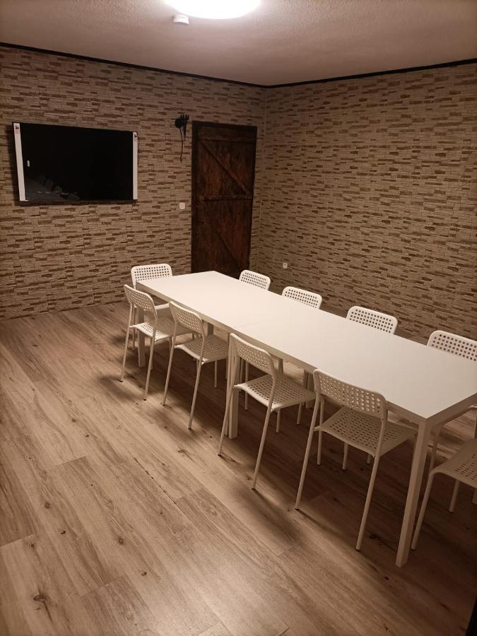 Krefeld House - 20 Min To Dus Airport & Messe Lägenhet Exteriör bild